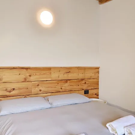 Ca' Poschiavini - Casa Albera Ferienhaus Casa Piali