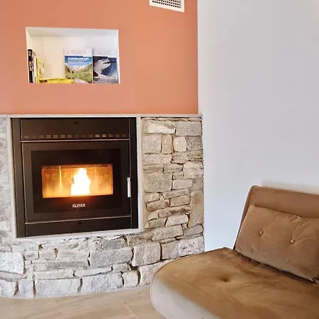 Ca' Poschiavini - Casa Albera Ferienhaus *